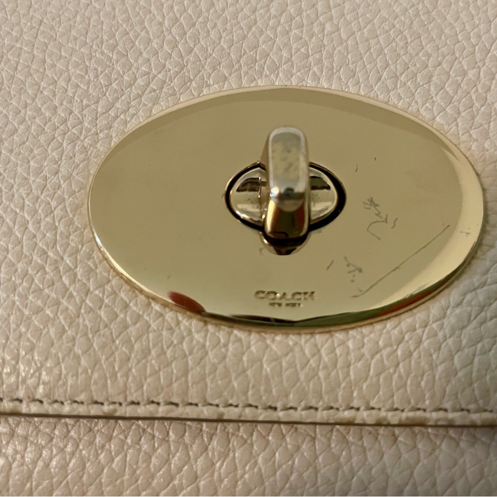 Coach Ivory Crossbody - Picture 6 of 6